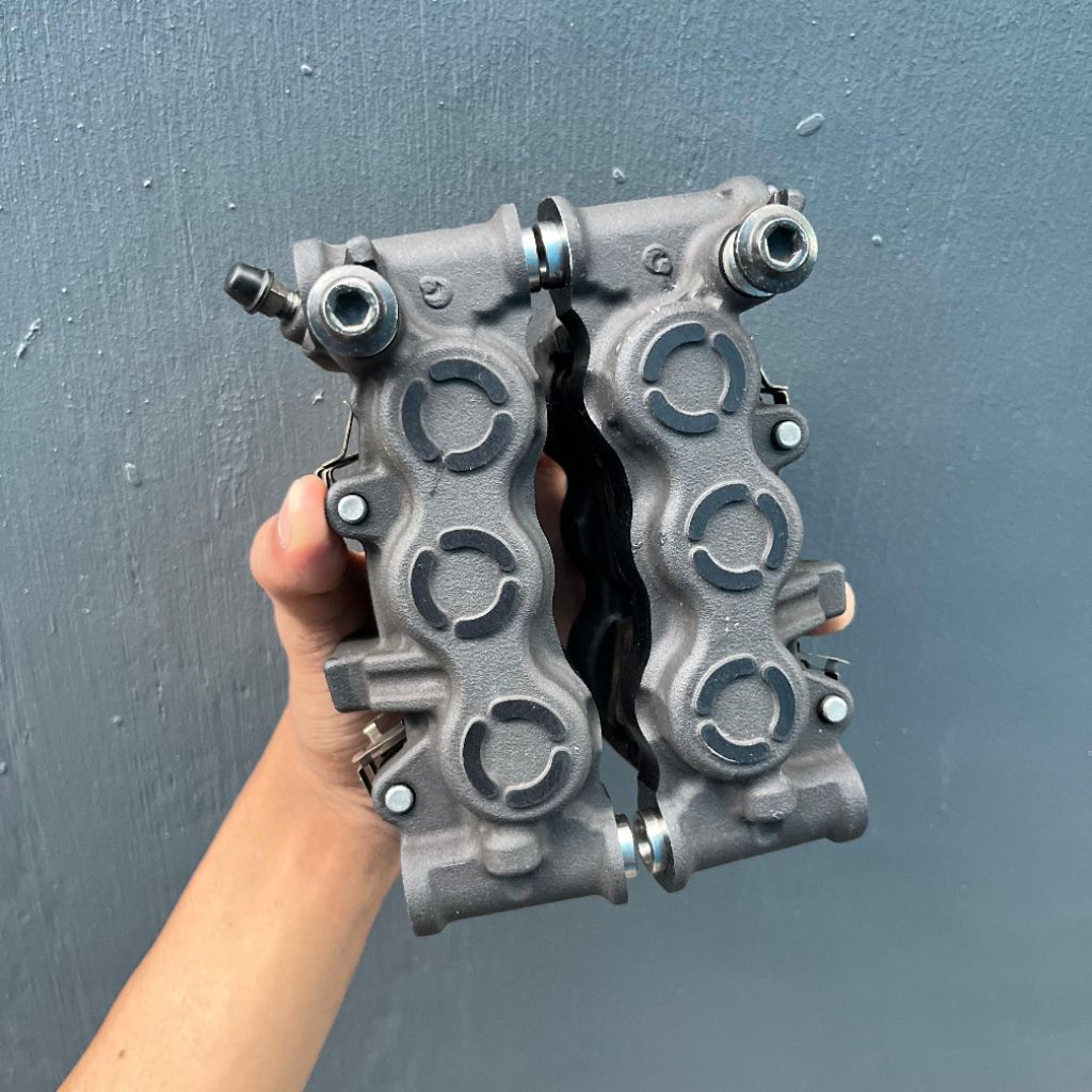 KALIPER SUMITOMO KALIPER R1 SUMITOMO PICT 130 6PISTON KANAN KIRI