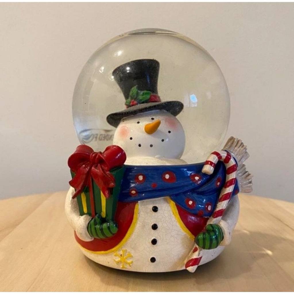 Charming Snowman Snow globe