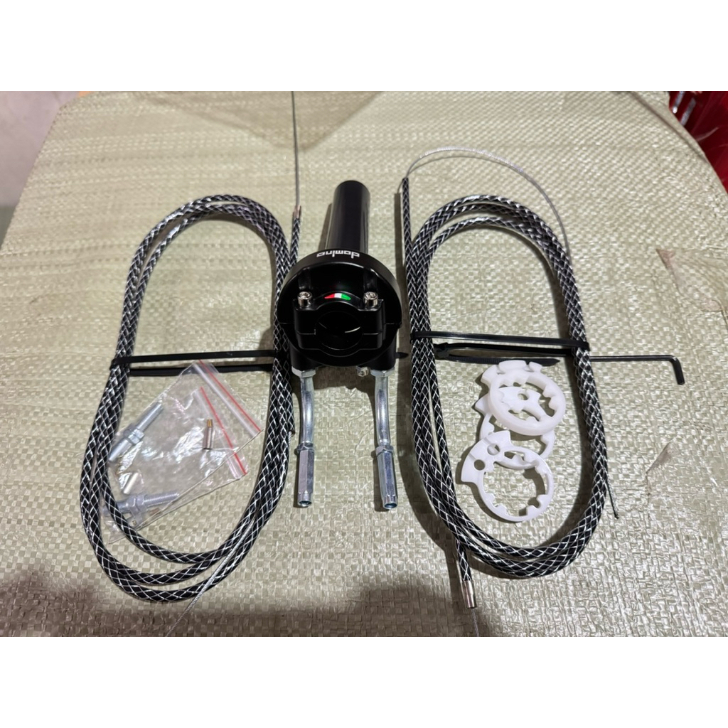 Cod Gas spontan + L gas cnc + 2kabel gas serat carbon sonic fu vixion nmax pcx vario125/150 beat sco