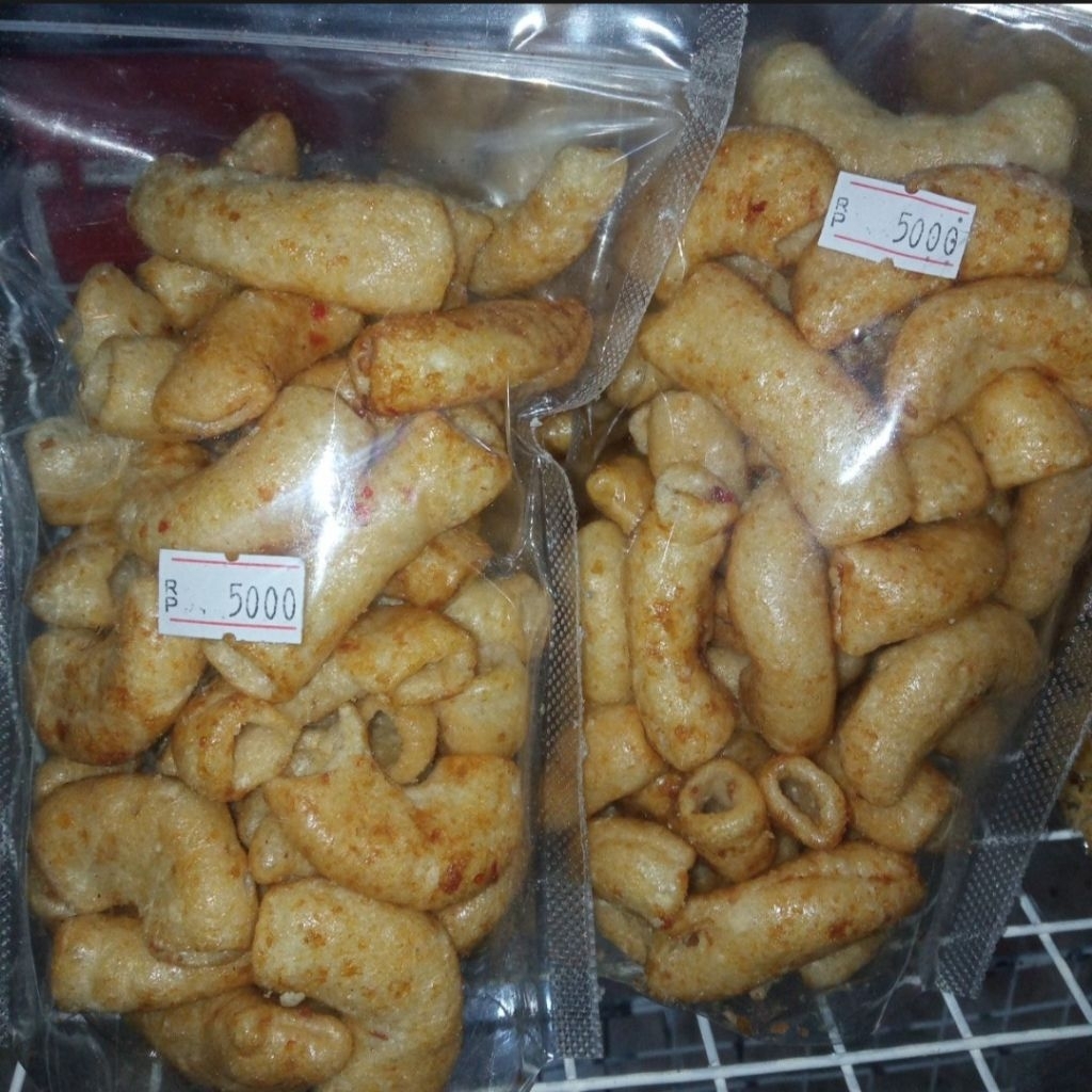 

SNACK MURAH 5000AN MARKUNI PEDAS MANIS ASIN