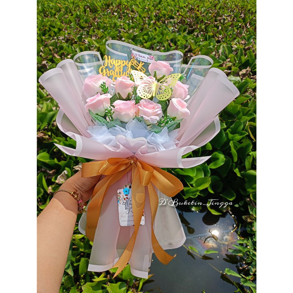 Buket bunga artificial buket bunga untuk wisuda buket bunga untuk wisuda
