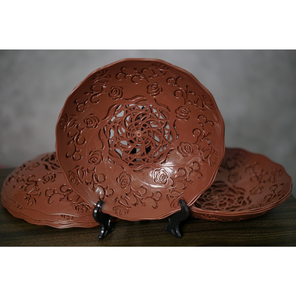 Piring Plastik Rotan Motif Mawar - Piring Makan - 1 Lusin