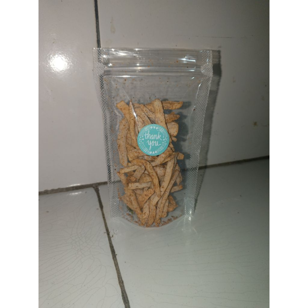 

cemilan snack gurih, renyah dan nikmat basreng dan kripik basreng