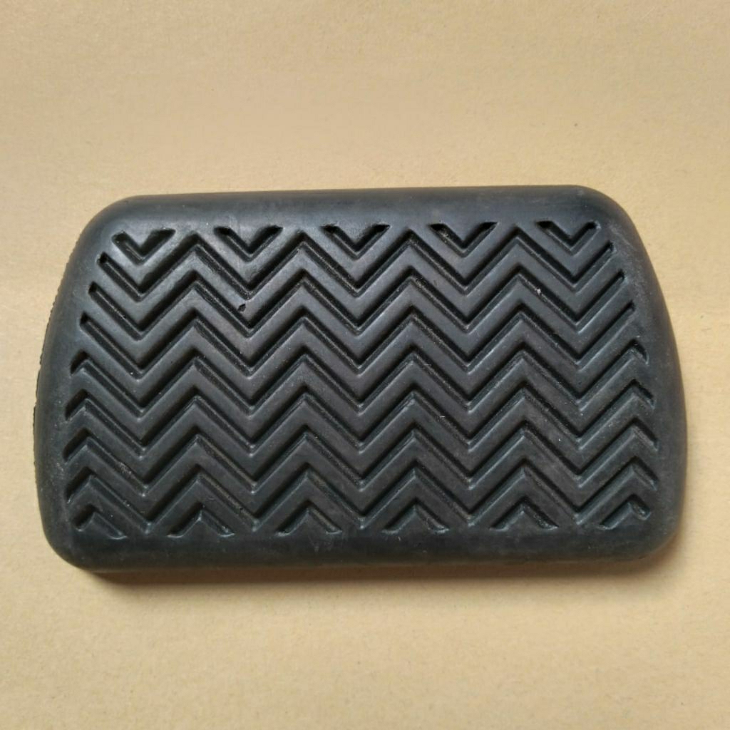 KARET PEDAL REM MATIC TOYOTA