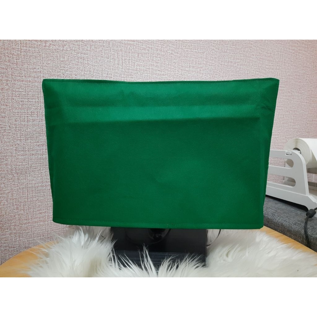 Sarung monitor 24 inch