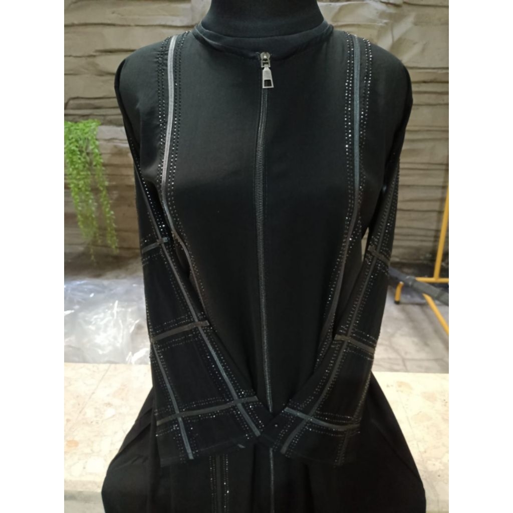 Abaya hitam jet black motif terbaru gamis hitam