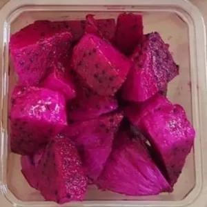 

buah potong naga merah segar 500 ml/dikirim instan dan sameday