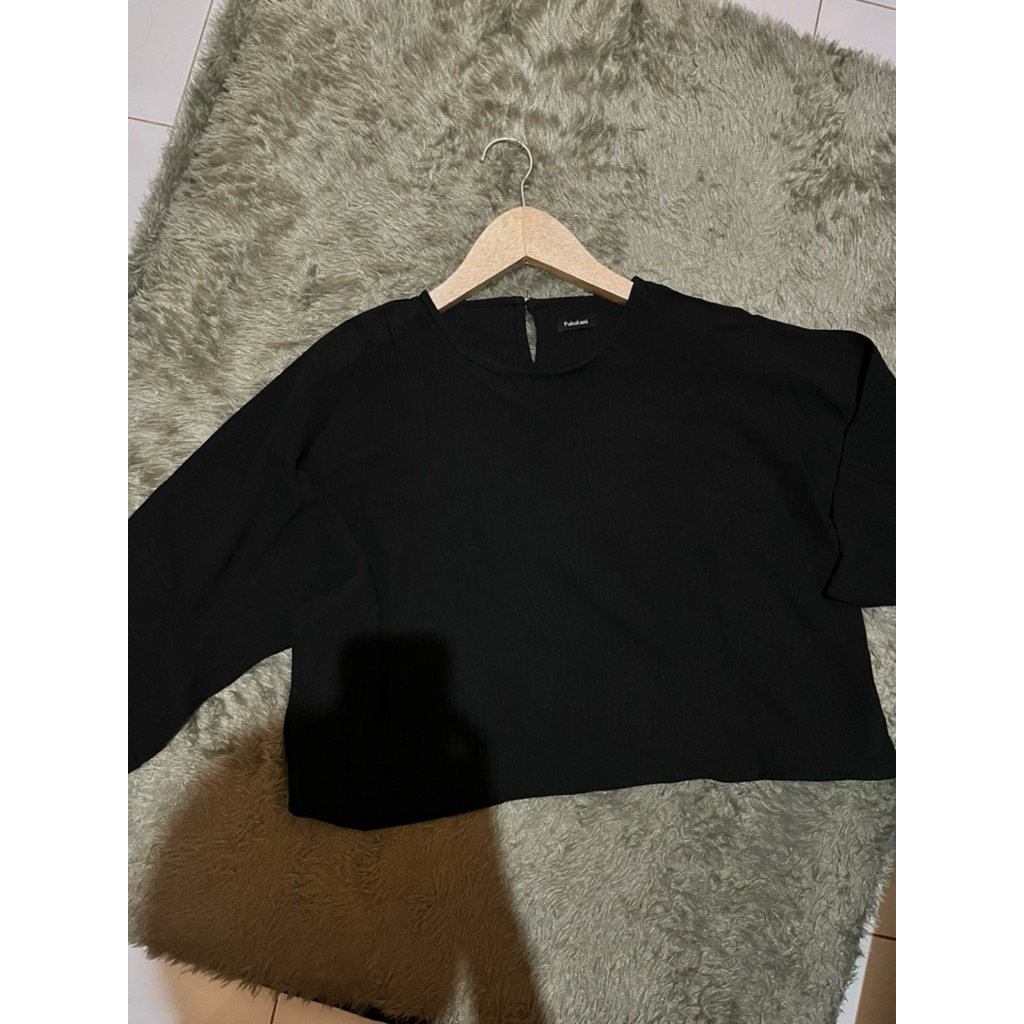 Atasan 3/4 crop Fukutani