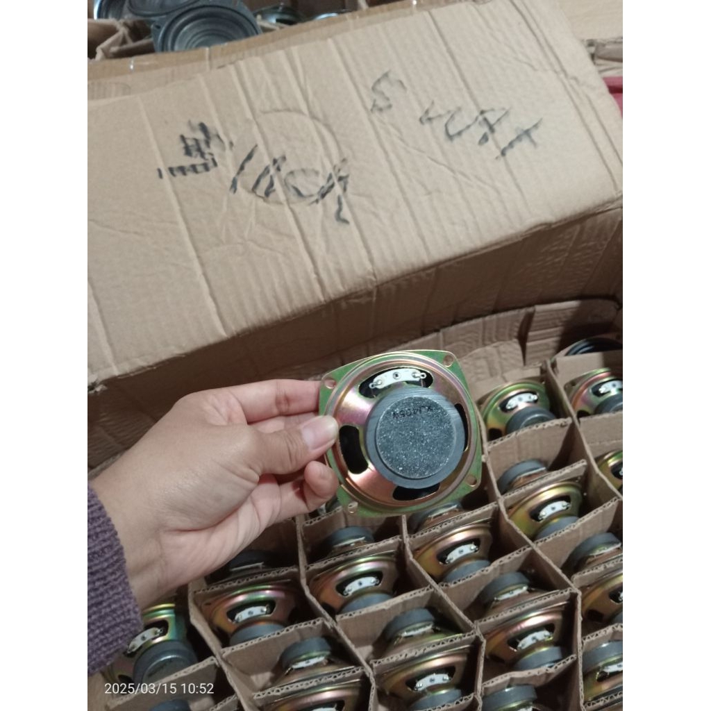 Miniatur speaker murah ,speaker ukuran 3 inch 4 ohm 5 watt