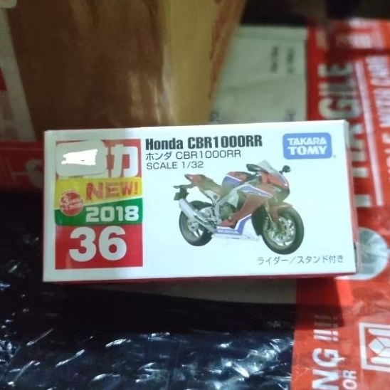 Tomica 36 Honda CBR1000RR First Edition 2018 Takara Tomy diecast motor