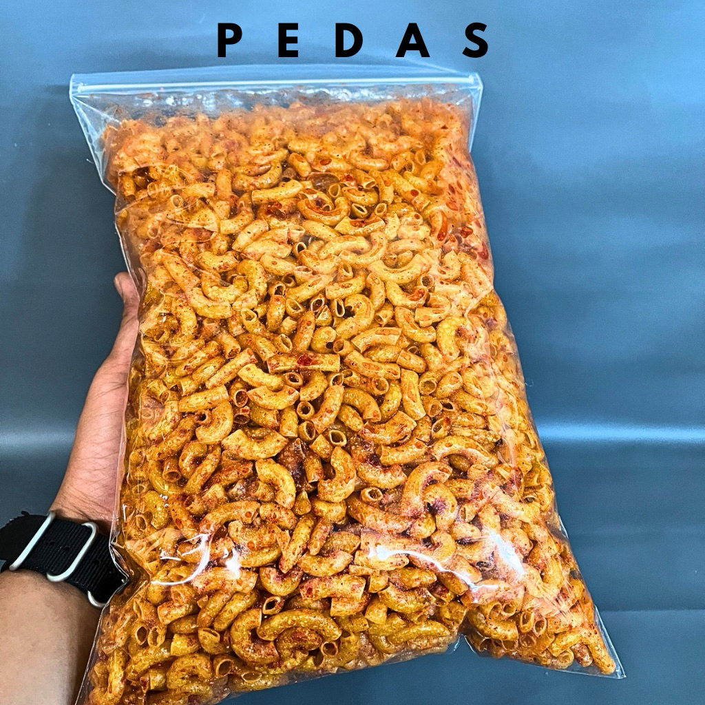 

Cahayadstore Makaroni Pedas Bumbu Cikruh 500Gr Gurih