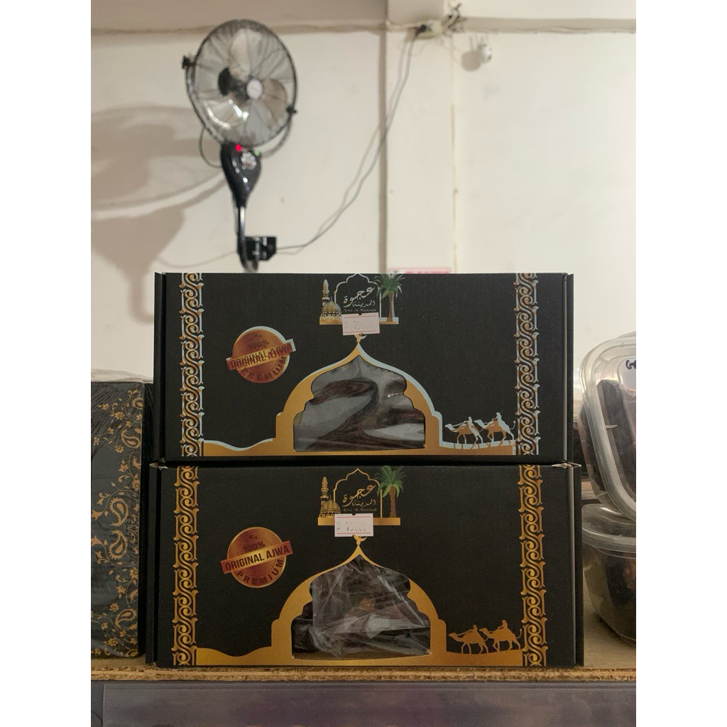 

Kurma Ajwa Al Madinah Kotak 500 Gram