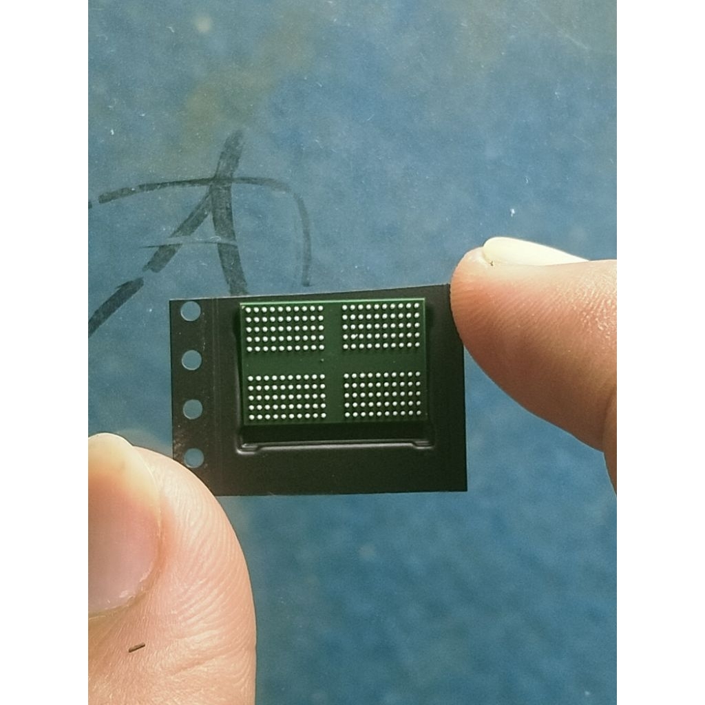 IC Ram 8gb baru