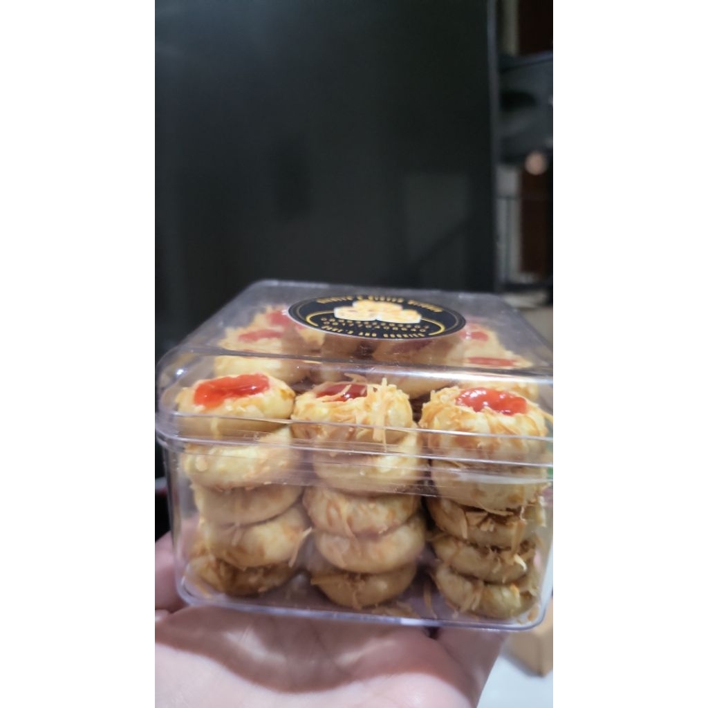 

Thumbprint strawberi keju