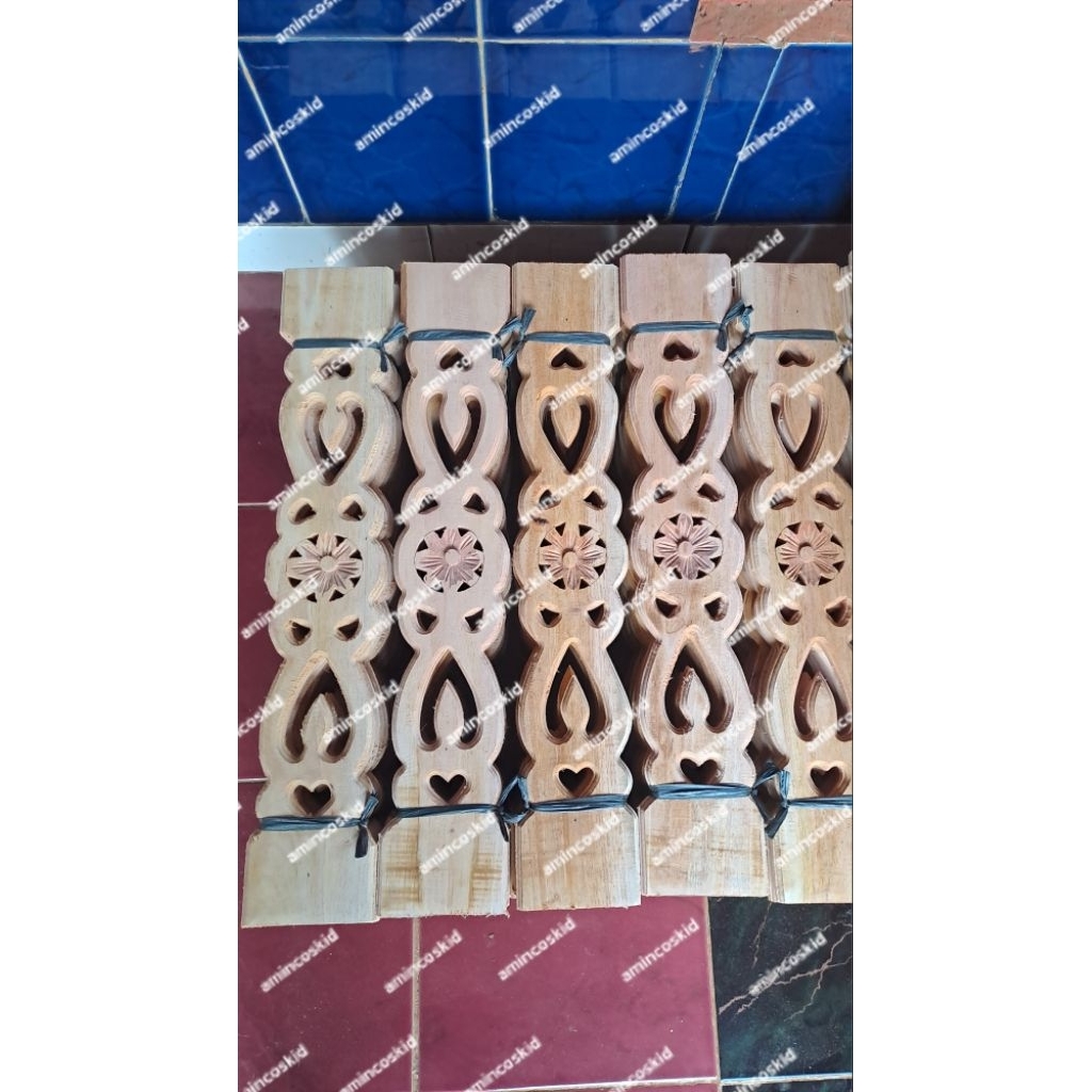 pagar kayu mahoni ukiran 60x11 cm