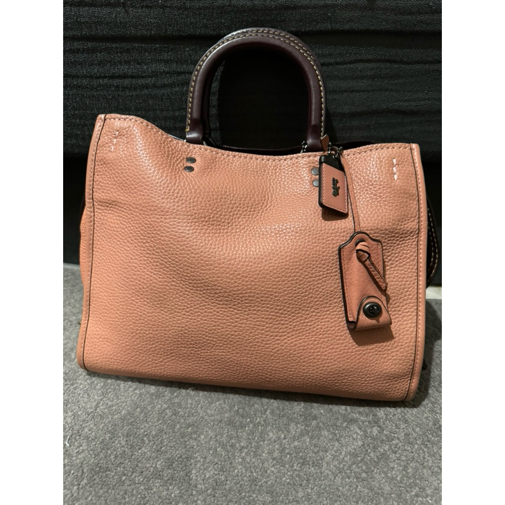 Coach Rogue Authentic