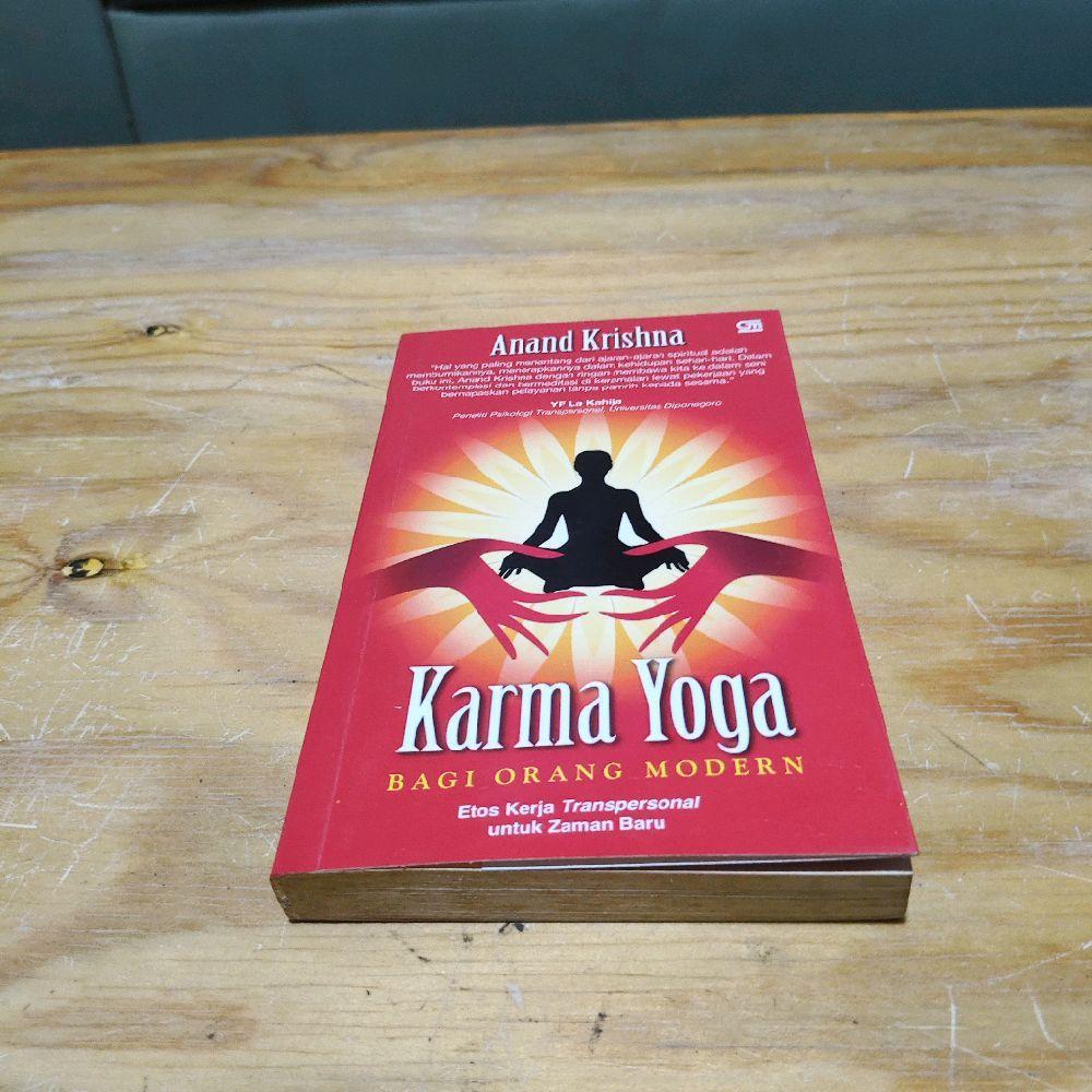 Buku Karma Yoga Bagi Orang Modern