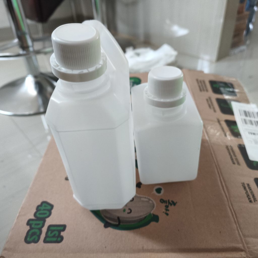 Jerigen 500ml Botol 1liter  Tempat Madu Model Pendek Foodgrade HDPE Aman Buat Minuman
