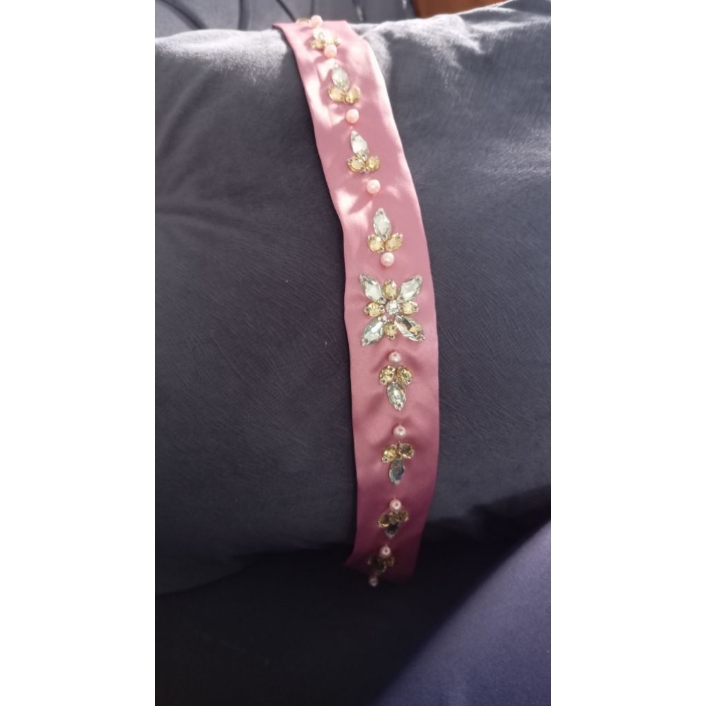 Belt payet manik-manik