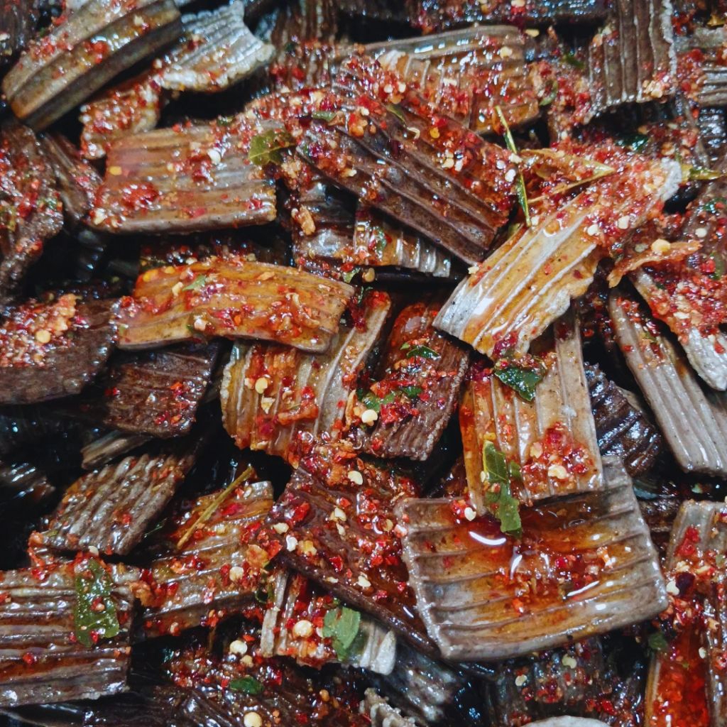 

PagaMart Kerupuk Jengkol Pedas Daun Jeruk Kemasan 1kg