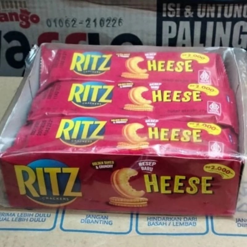 

{ 1 Pack isi 12 } Ritz biskuit crekers Chocolate / Cheese 27Gr