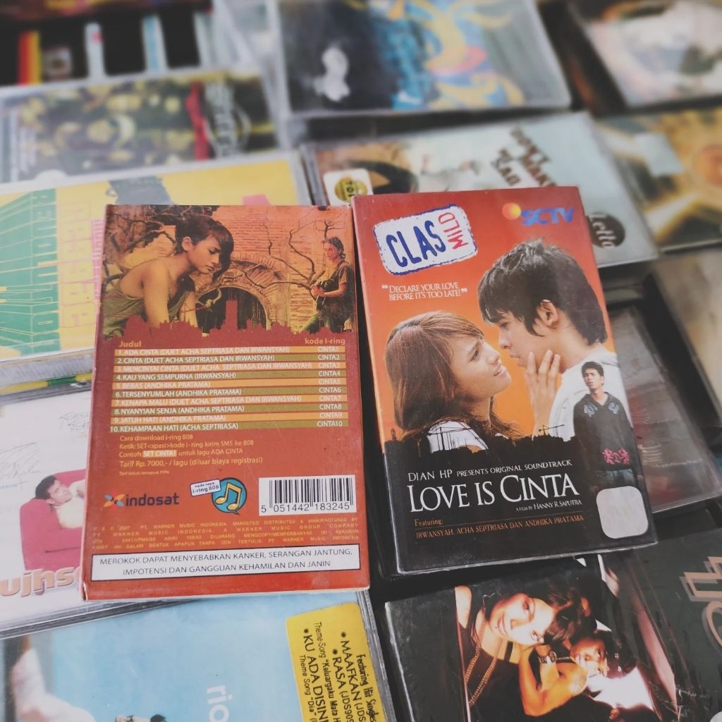 Kaset Pita Musik Ost. Film LOVE IS CINTA. Segel Baru. IRWANSYAH & ACHA SEPTRIASA