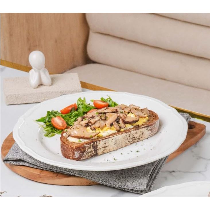 

Creamy Mushroom Toast