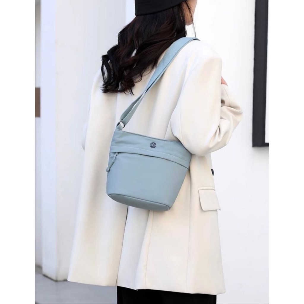 TAS SELEMPANG WANITA IMPORT CHIBAO KOREAN TERBARU PARASUT