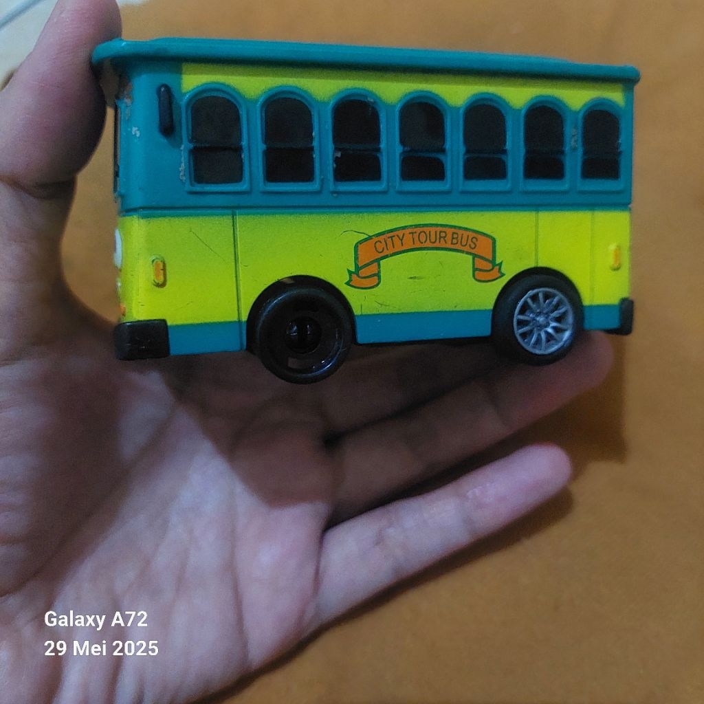 TEMAN TAYO Mainan Mobil Mobilan BEKAS/ PRELOVED Tayo The Little Bus Mini Friends City Tour Bus Lolly