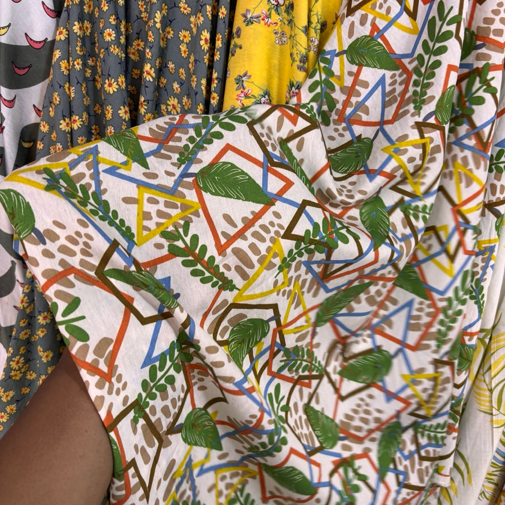 kain katun silky premium - kain silky motif bunga - kain bahan katun motif bunga  (LN) - kain silky 