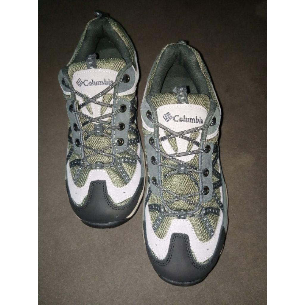 sepatu hiking Columbia Trail Meister III