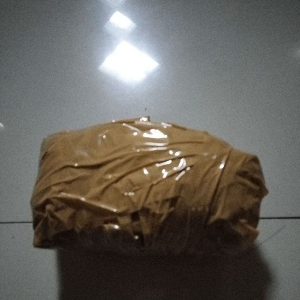 Batu kecubung Kalimantan