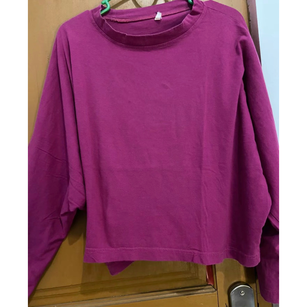 PRELOVED kaos blouse batwing warna magenta
