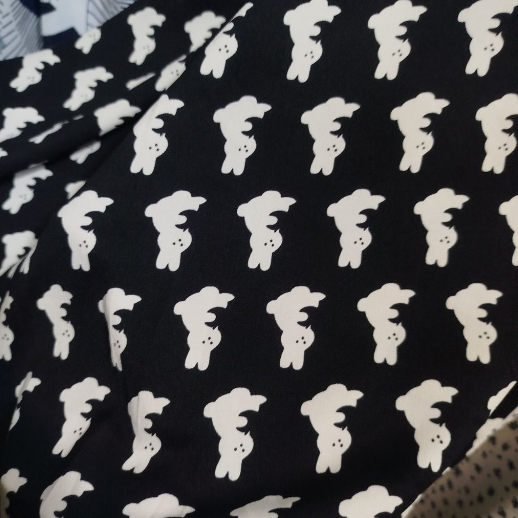 Kain satin silk premium // Bahan satin silk motif // Kain satin // Bahan satin motif // Kain gamis /