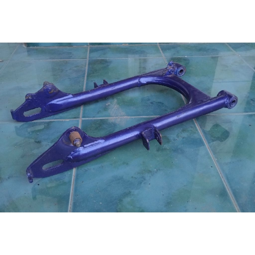 Swing arem honda s90 castrol arem bulat honda castrol 65/66/67 swing arem honda sport s90 original