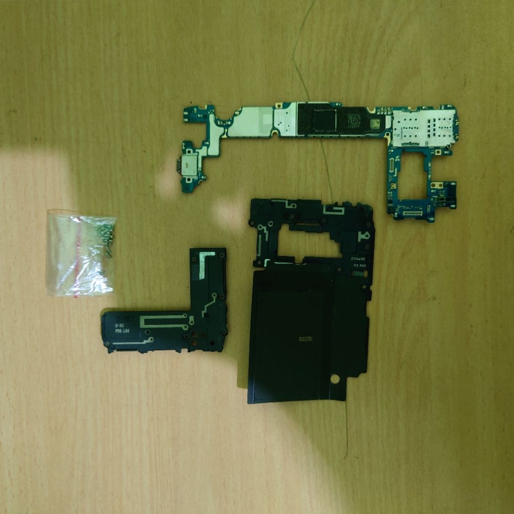 Mesin Samsung Galaxy S10E Snapdragon 855