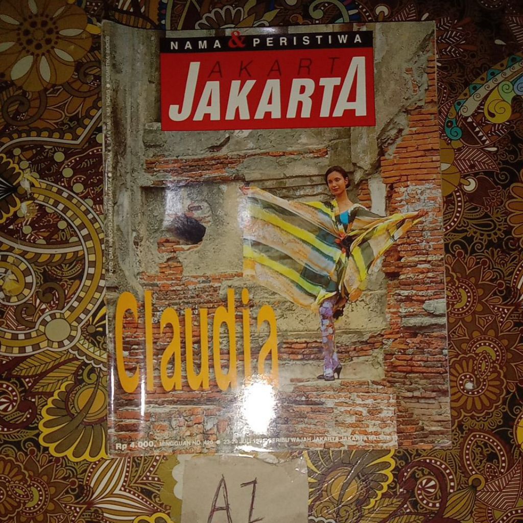 BUKU MAJALAH JAKARTA JAKARTA CLAUDIA