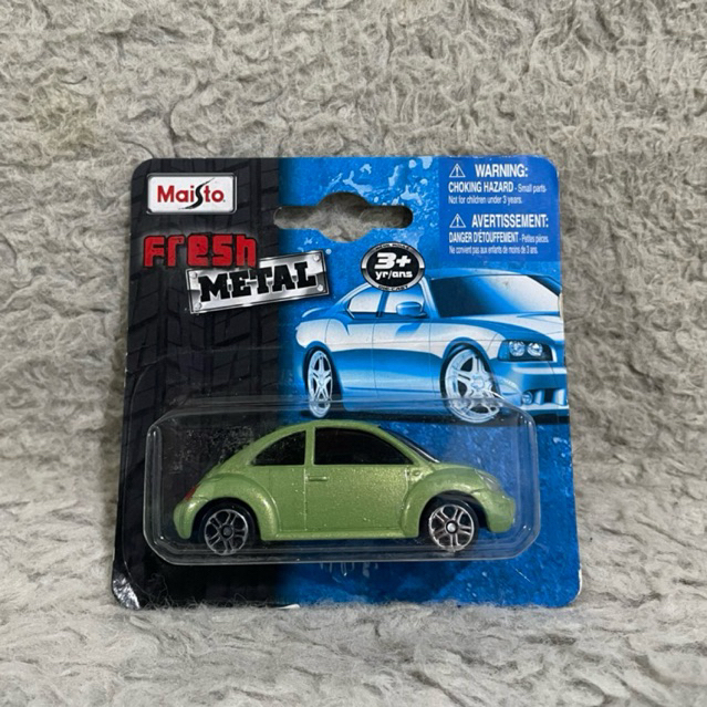 Maisto Volkswagen New Beetle Hijau