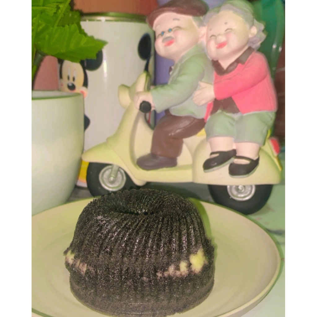 

Bolu Ketan Hitam Cheese Ukuran Mini isi 2