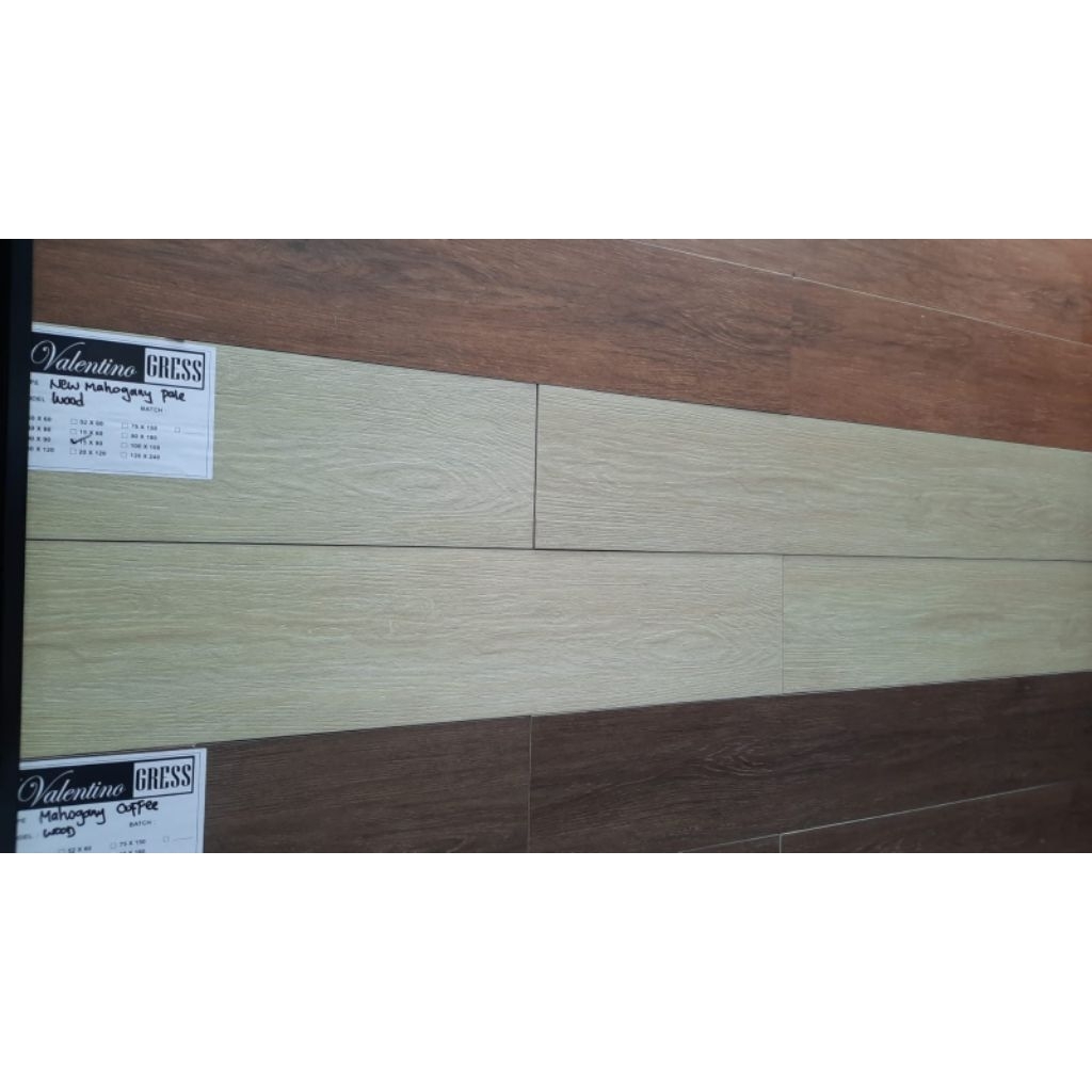 GRANIT MURAH 15x90 MOTIF KAYU VALENTINO GRESS MATT
