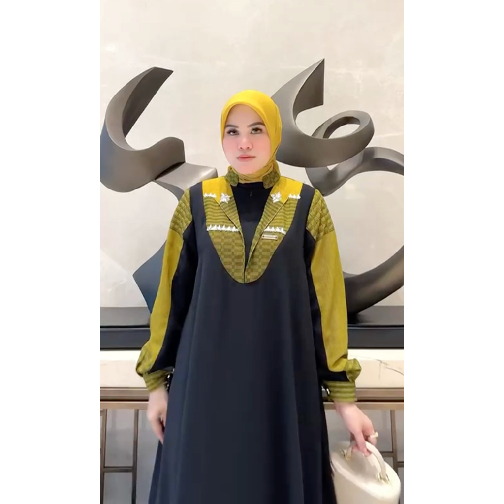Dara Design by Sallaco - Gamis Hitam mewah / Dress Hitam Mewah