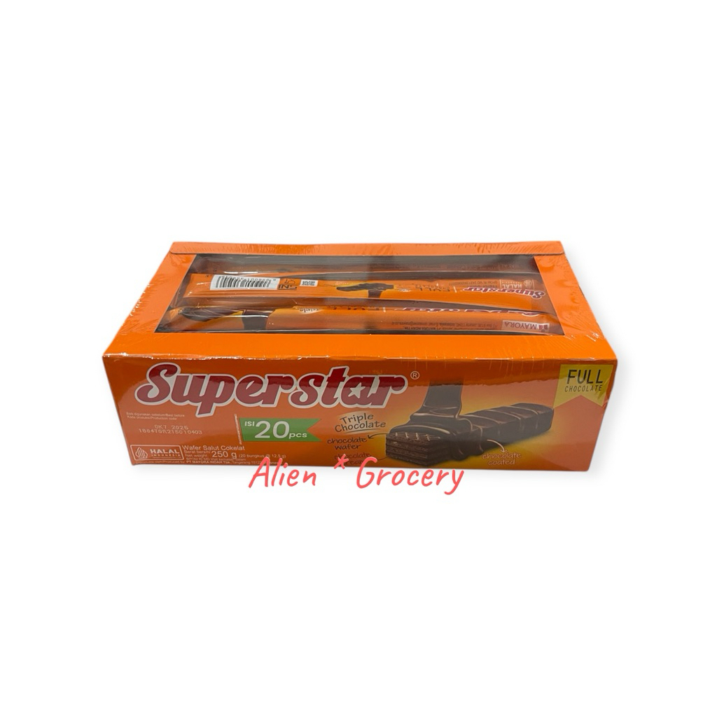

Wafer Super Star SuperStar Superman Full Triple Chocolate Coklat Cokelat isi 20 pcs