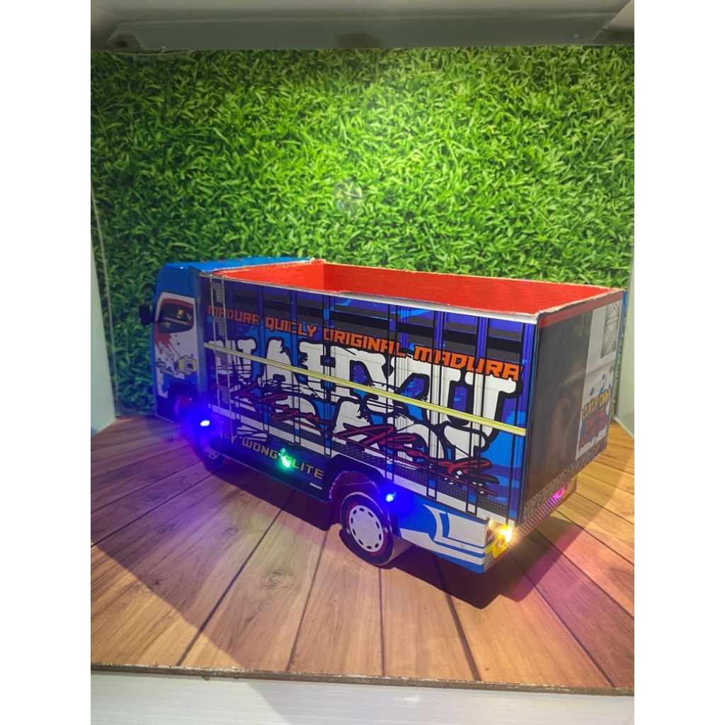 TRUK OLENG  wahyu Abadi Biru Bisa belok,Promo miniatur murah meriah,Bonus Lampu Terpal