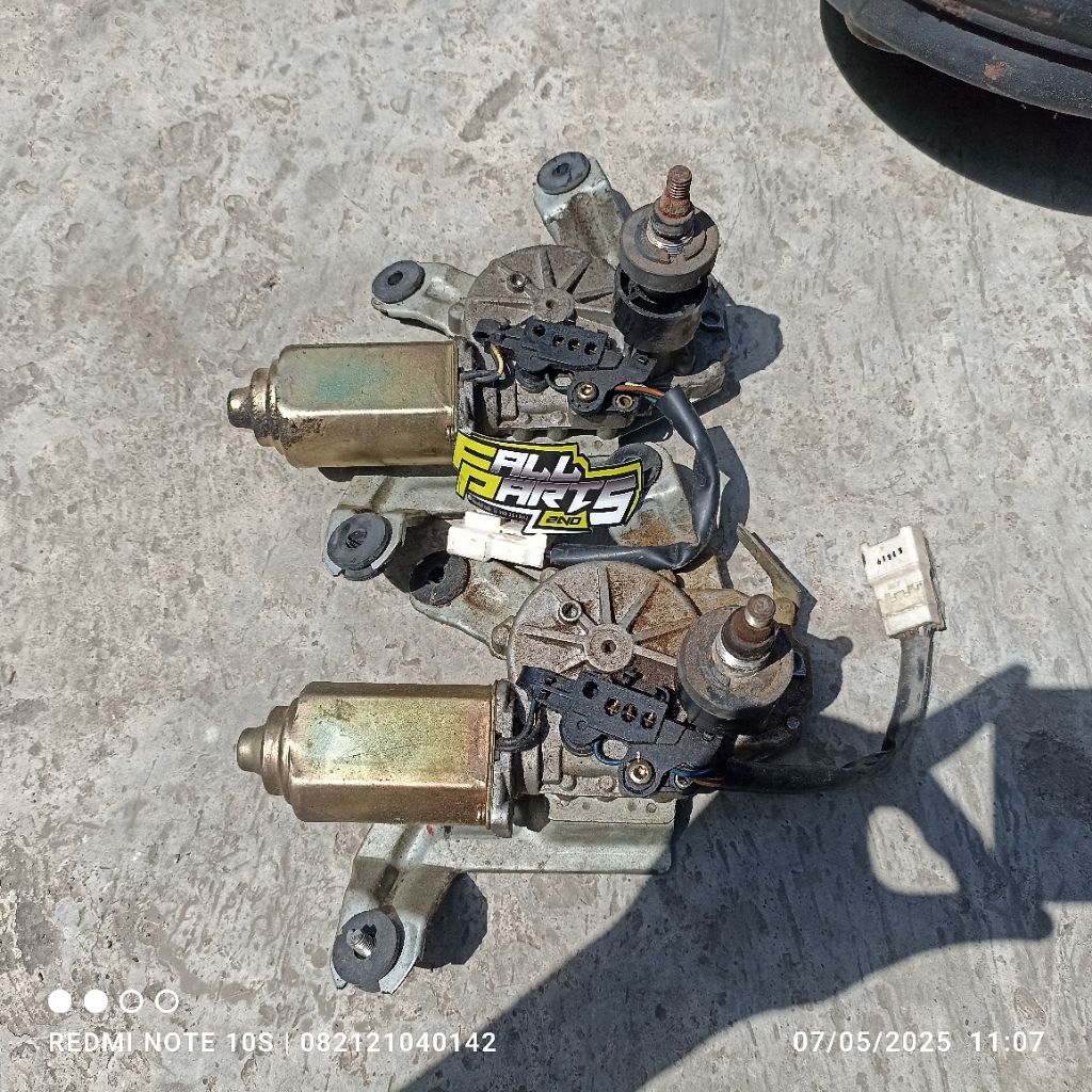 Dinamo wiper kaca bagasi belakang hyundai trajet original copotan