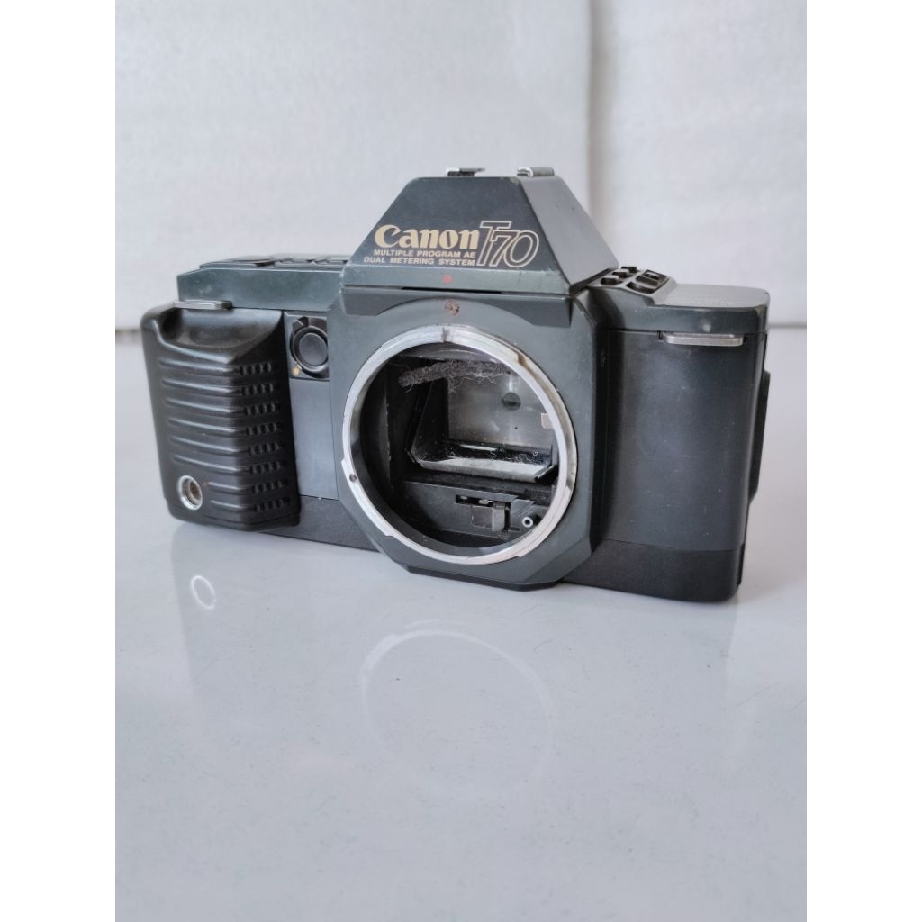 Kamera SLR analog vintage Canon T70 Japan classic camera photo film body only koleksi kamera antik k