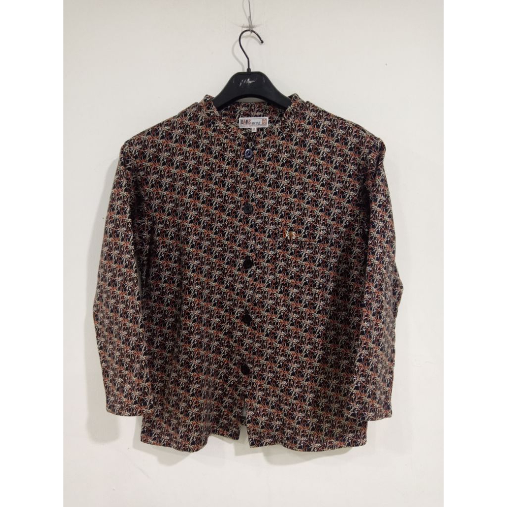 jaket wanita motif DAKS London size m