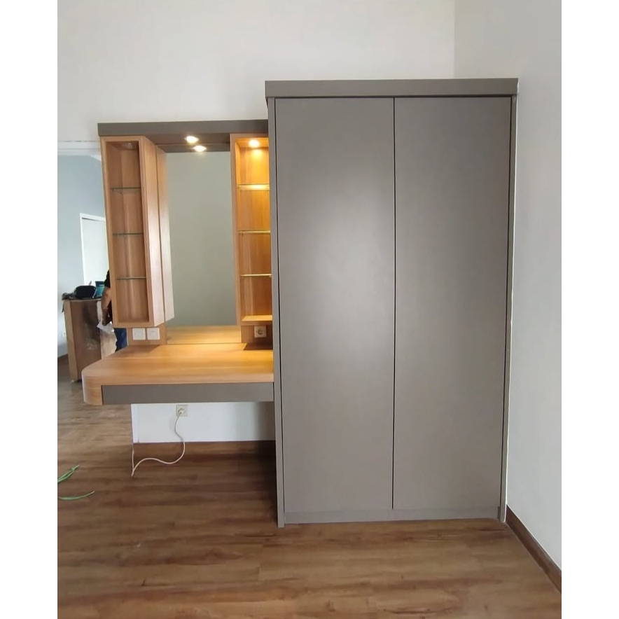 Meja Rias & Lemari Pakaian Custom Minimalis – Furniture Surabaya