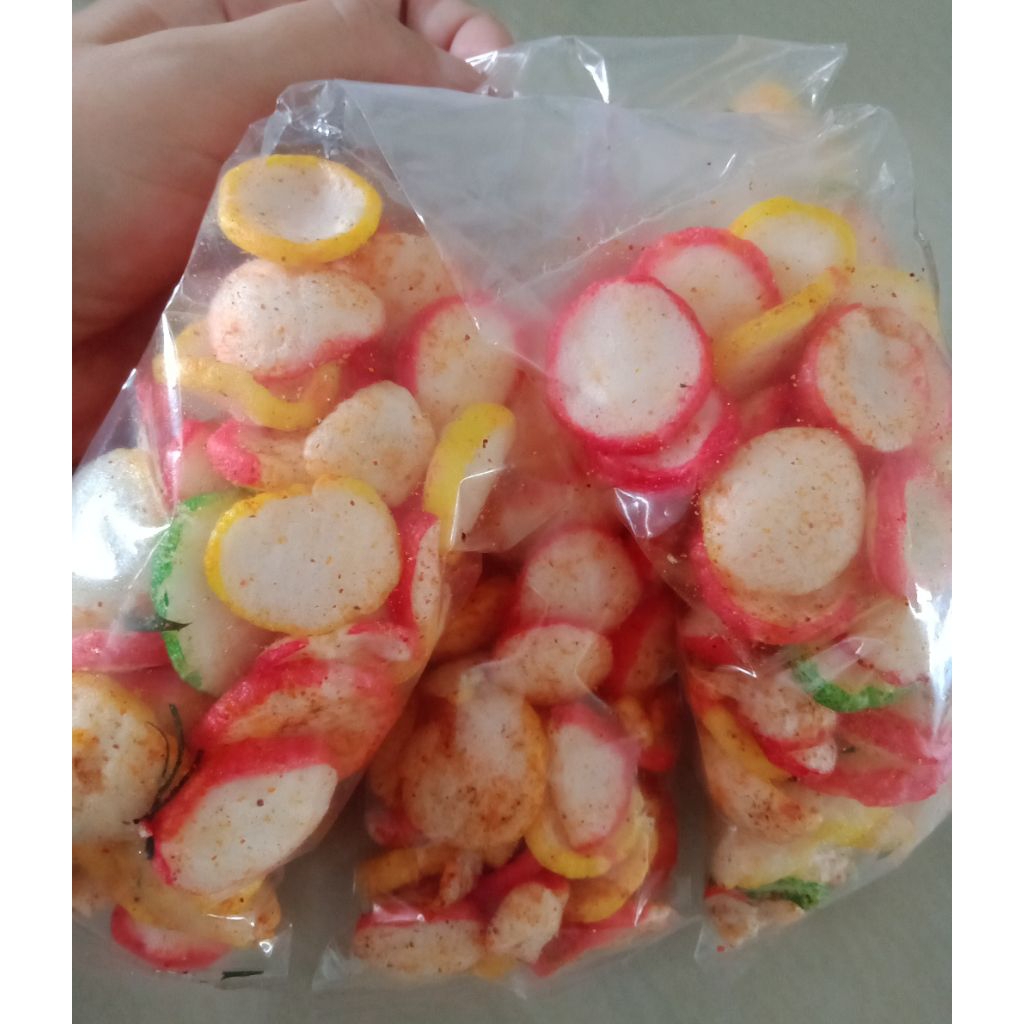 

Kerupuk Pedas Renceng isi 5 bungkus