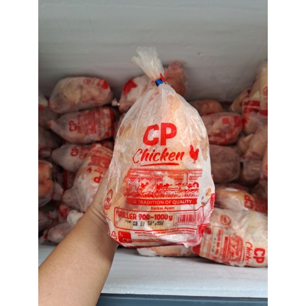 

Daging ayam segar ukuran 900gr - 1kg