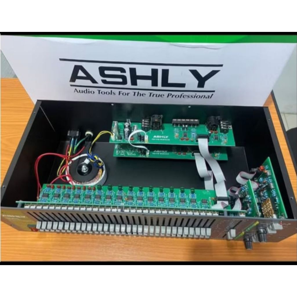 equalizer ashly 3102 full macro travo bulet